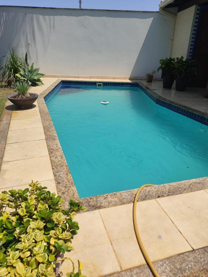 Linda Casa Com Piscina Em Interlagos Vila Velha Es Villa Ngoại thất bức ảnh
