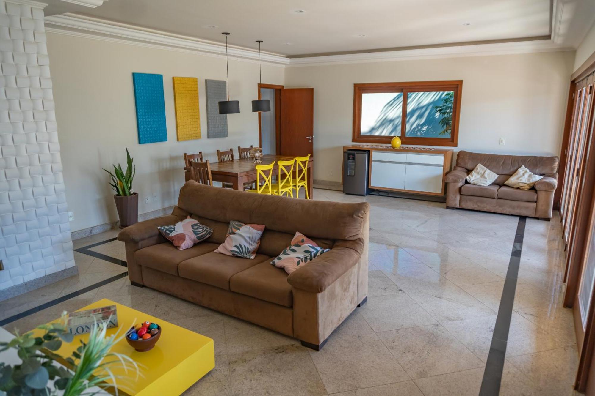 Linda Casa Com Piscina Em Interlagos Vila Velha Es Villa Ngoại thất bức ảnh