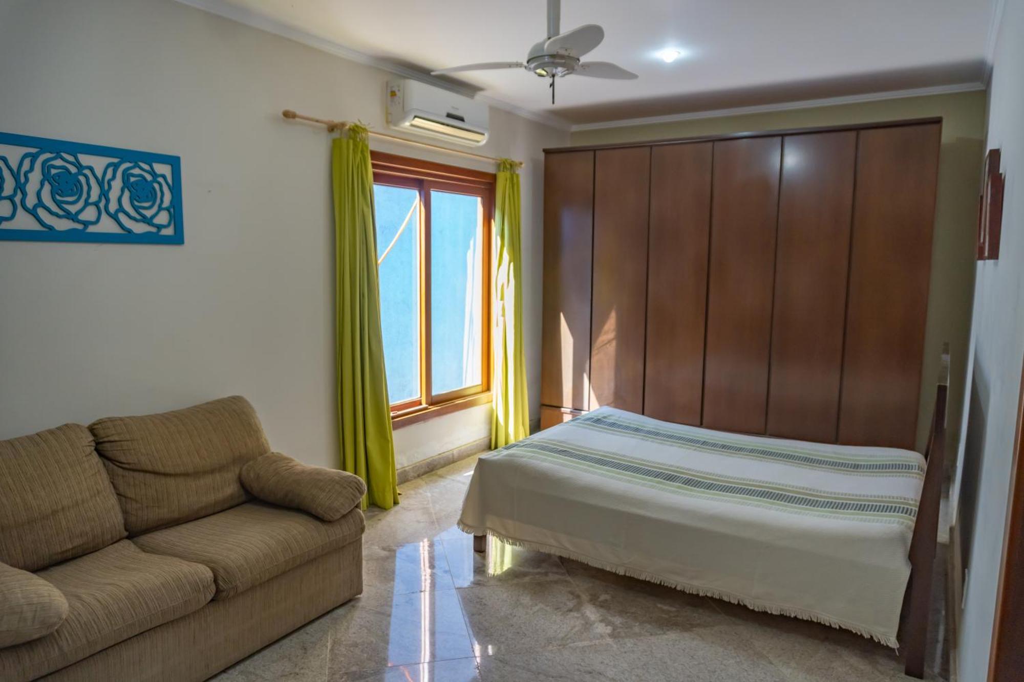 Linda Casa Com Piscina Em Interlagos Vila Velha Es Villa Ngoại thất bức ảnh